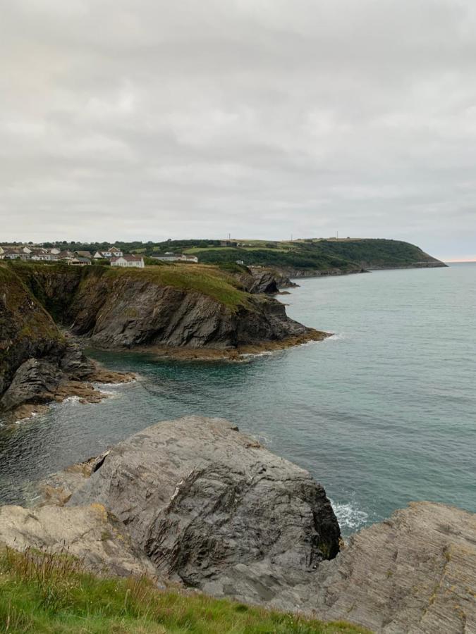 Wild Coastal Retreat At Troed Y Rhiw Aberporth, West Wales Exterior foto